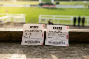 Straight Exacta vs Box Exacta: Costs, Odds & When to Use Each